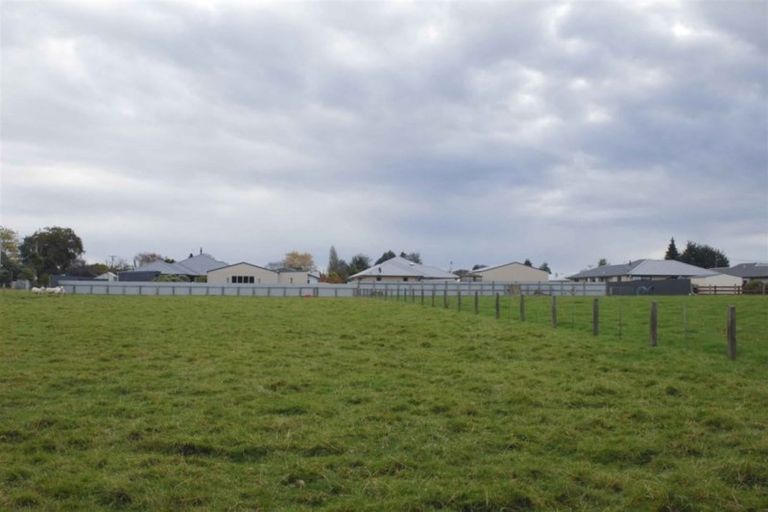 Photo of property in 33 Manse Street, Edendale, 9825