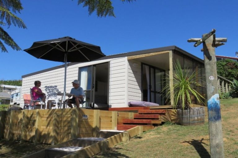 Photo of property in 212 Russell Bruce Place, Onemana, Whangamata, 3691