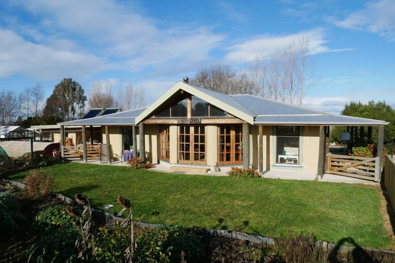 Photo of property in 31 Timaru Road, Waimate, 7924