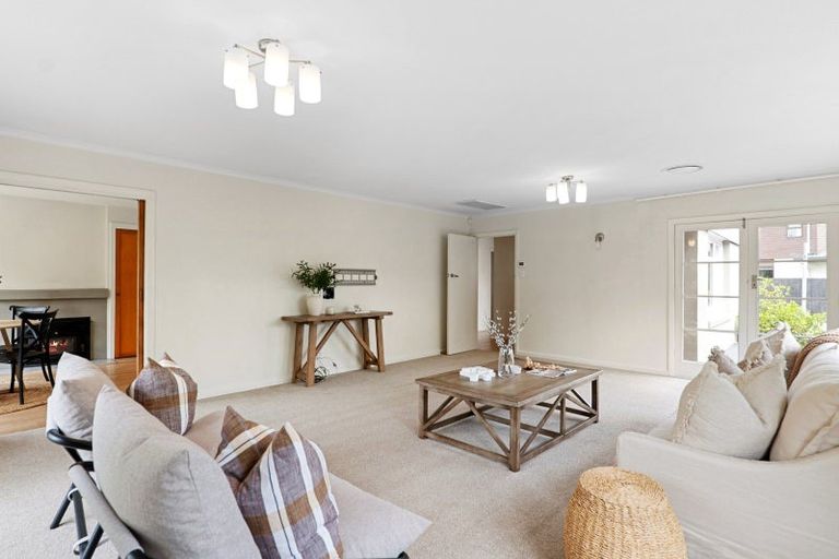 Photo of property in 9 Grassmere Street, Papanui, Christchurch, 8052