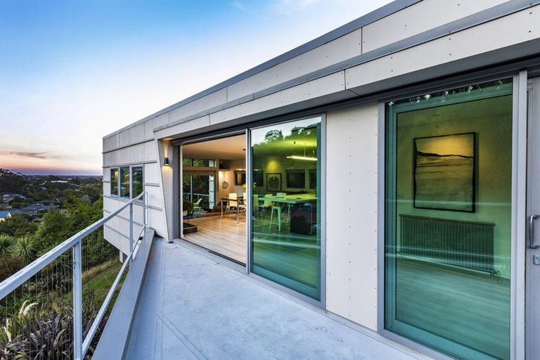 Photo of property in 1 Stonehaven Terrace, Hillsborough, Christchurch, 8022