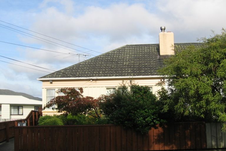 Photo of property in 27 Gadsby Street, Avalon, Lower Hutt, 5011