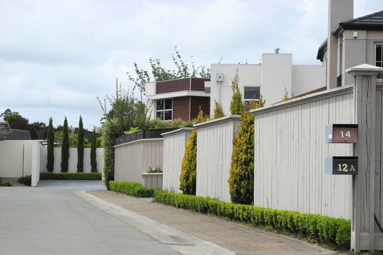 Photo of property in 14 Chateau Drive, Burnside, Christchurch, 8053