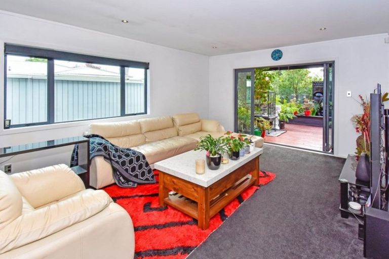 Photo of property in 79c Beach Road, Pahurehure, Papakura, 2113