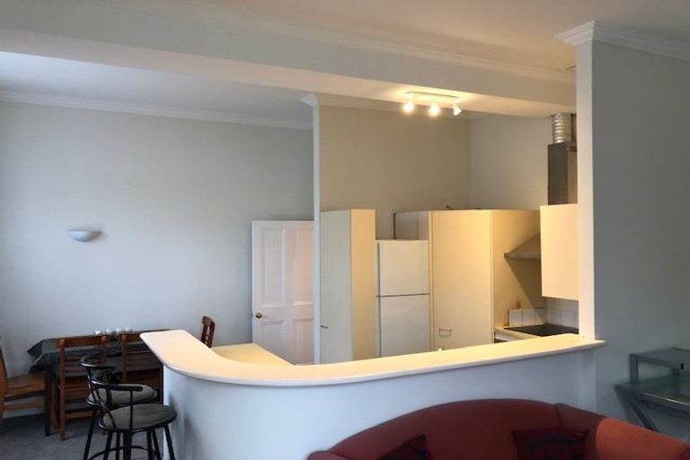 Photo of property in 3/10 Hobson Crescent, Thorndon, Wellington, 6011