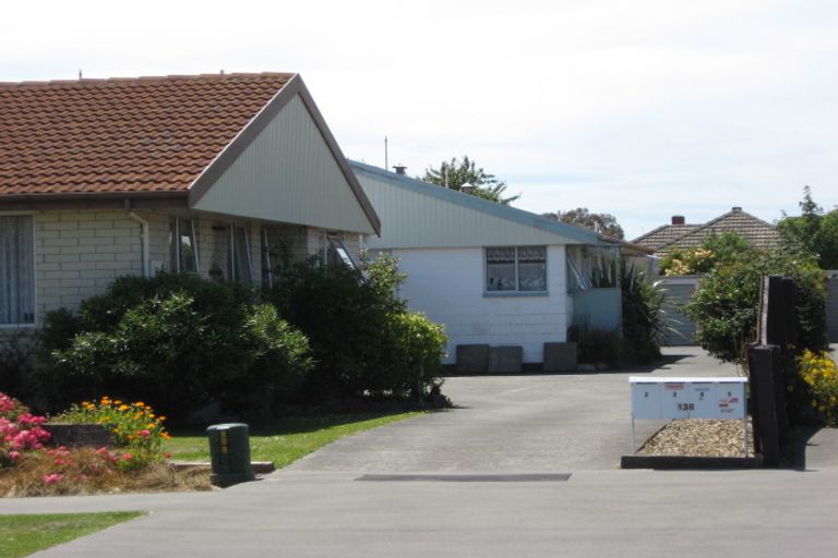 Photo of property in 2/138 Geraldine Street, Edgeware, Christchurch, 8013
