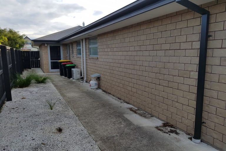 Photo of property in 15 Beech Drive, Rangiora, 7400