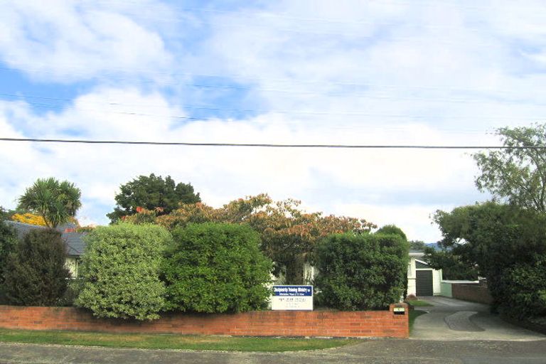 Photo of property in 5 Kashmir Avenue, Clouston Park, Upper Hutt, 5018