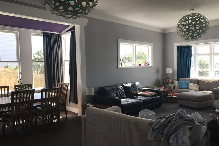 Photo of property in 37 Charlotte Avenue, Brooklyn, Wellington, 6021