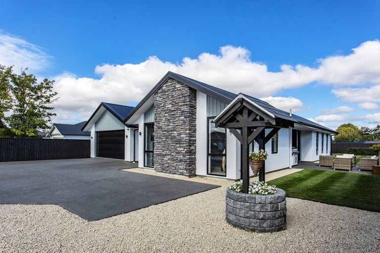 Photo of property in 173 Northbrook Road, Rangiora, 7400