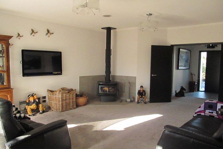 Photo of property in 28 Henderson Drive, Alexandra, 9320