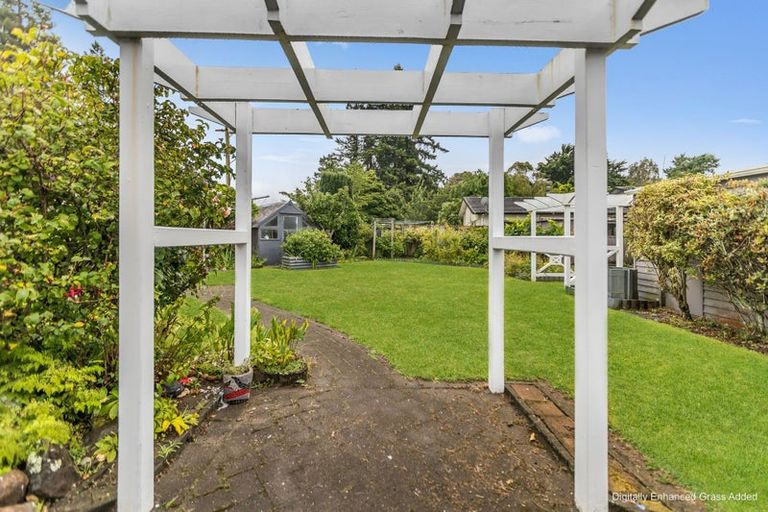 Photo of property in 61 Martin Street, Utuhina, Rotorua, 3015