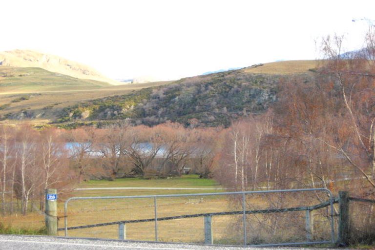 Photo of property in 229 Arrowtown-lake Hayes Road, Lake Hayes, Queenstown, 9371