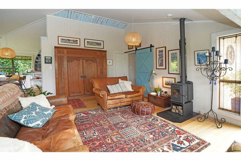 Photo of property in 82 Rangitane Loop Road, Kerikeri, 0294