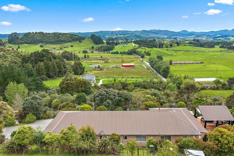 Photo of property in 19 Edgerley Road, Kaipara Flats, Warkworth, 0981