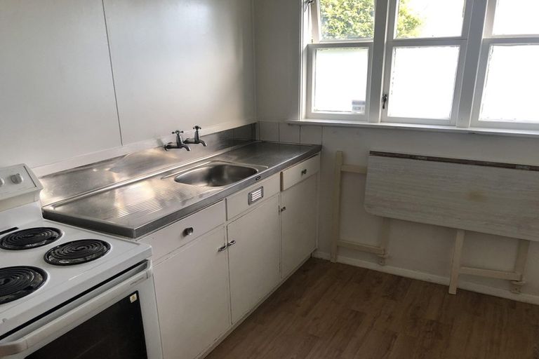 Photo of property in 2/21 Totara Street, Trentham, Upper Hutt, 5018