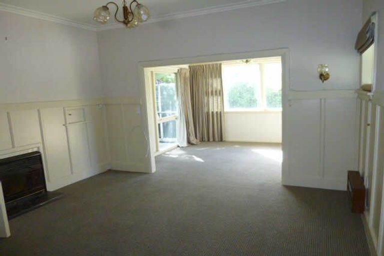 Photo of property in 34 Straven Road, Riccarton, Christchurch, 8011