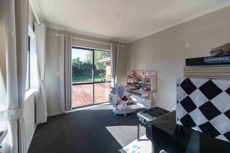 Photo of property in 24 Bellona Place, Flagstaff, Hamilton, 3210