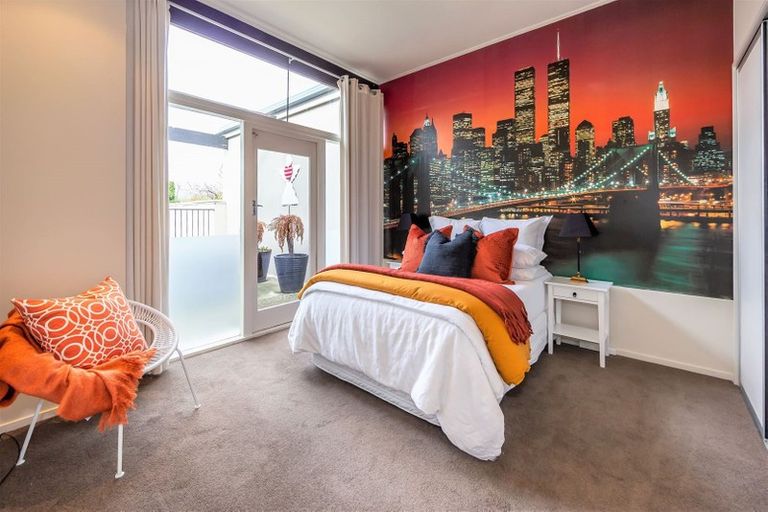 Photo of property in 2/5 Whareora Terrace, Cashmere, Christchurch, 8022