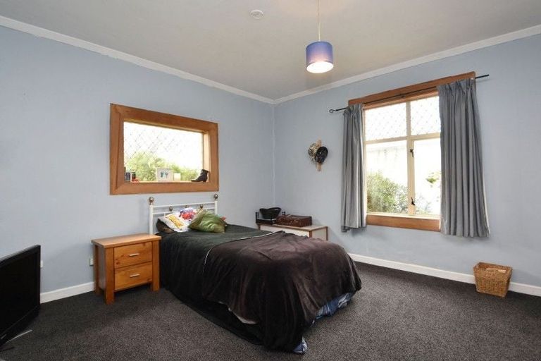 Photo of property in 73 Jenkin Street, Strathern, Invercargill, 9812