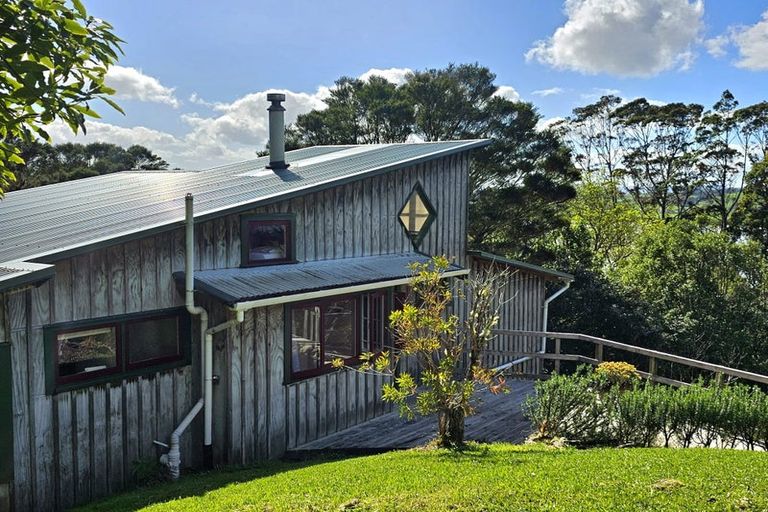 Photo of property in 5 Yarborough Street, Kohukohu, 0491