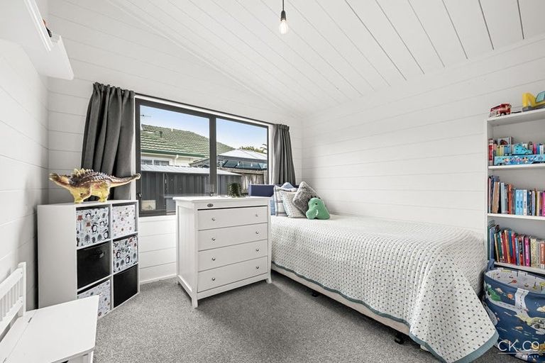 Photo of property in 99 Gibbons Street, Ebdentown, Upper Hutt, 5018