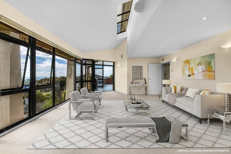 Photo of property in 9 St Clair Place, Browns Bay, Auckland, 0630