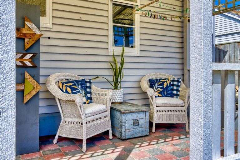 Photo of property in 2/33 Nuffield Avenue, Marewa, Napier, 4110