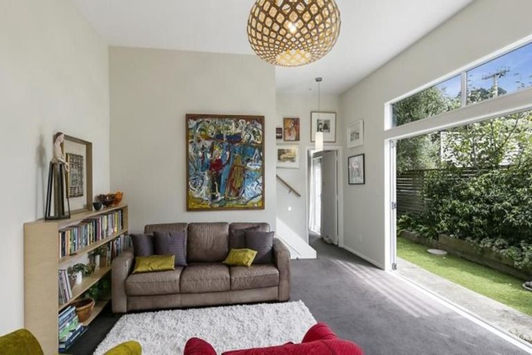 Photo of property in 65 Ludlam Street, Seatoun, Wellington, 6022