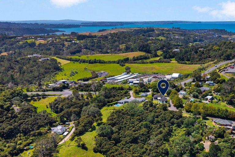 Photo of property in 1154a East Coast Road, Redvale, Auckland, 0794