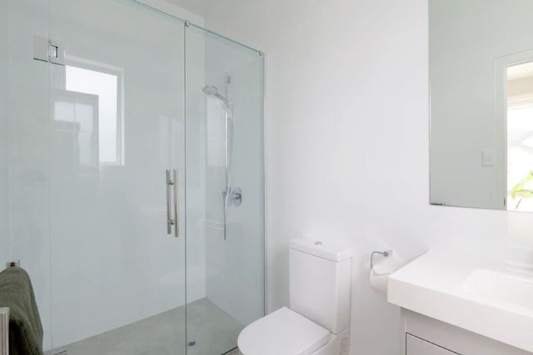 Photo of property in 14 Aporo Drive, Kumeu, 0810