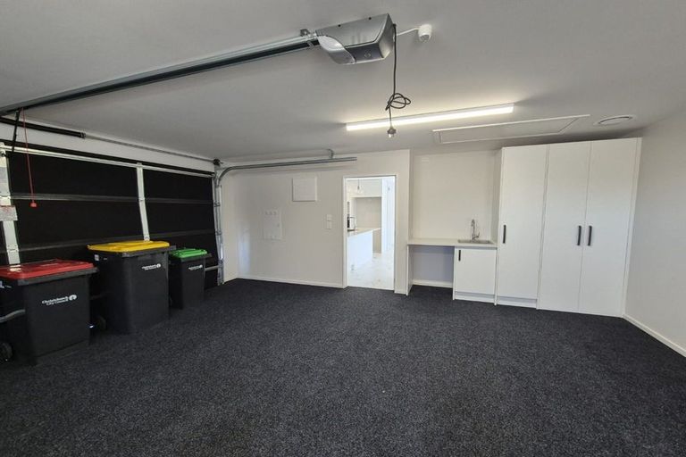 Photo of property in 17 Wexford Crescent, Halswell, Christchurch, 8025