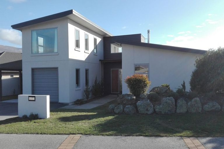 Photo of property in 9 Matthews Crescent, Cromwell, 9310