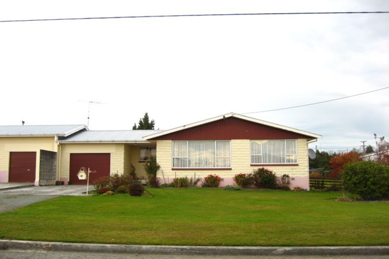 Photo of property in 41 Forest Street, Tapanui, 9522