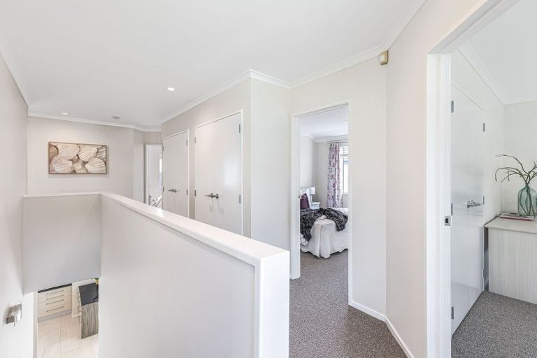 Photo of property in 44 Mackay Drive, Greenhithe, Auckland, 0632