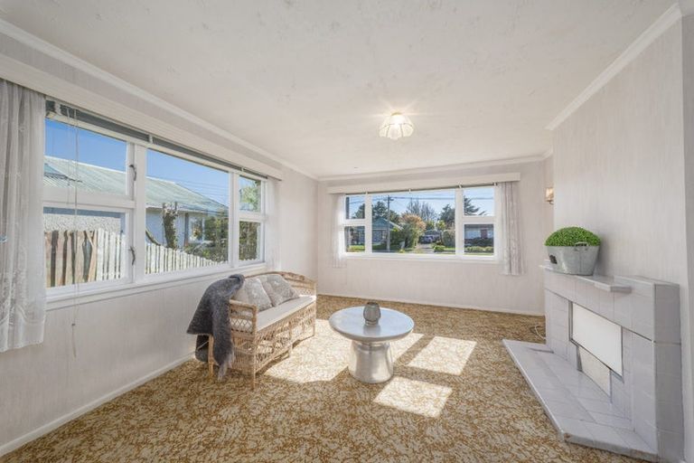 Photo of property in 25 Cranbrook Avenue, Burnside, Christchurch, 8053