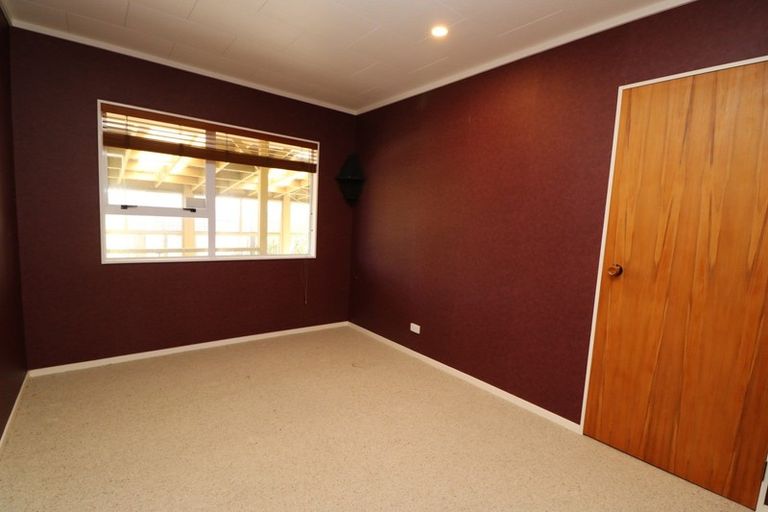 Photo of property in 37 Thomas Place, Foxton Beach, Foxton, 4815