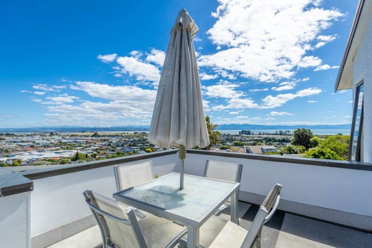 Photo of property in 51 Tosswill Road, Tahunanui, Nelson, 7011