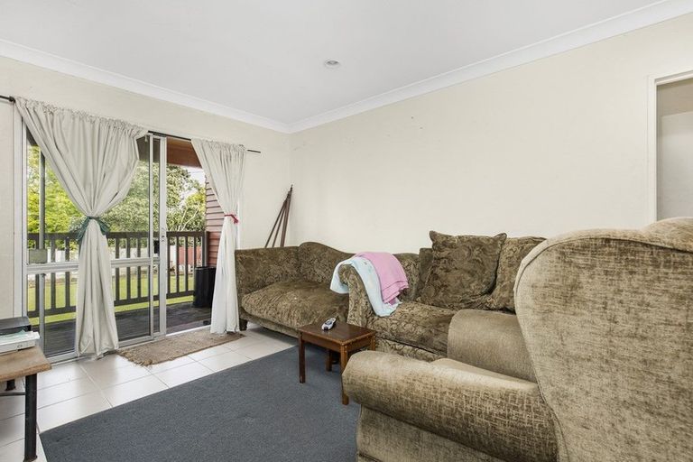 Photo of property in 10 Paul Place, Pakuranga, Auckland, 2010