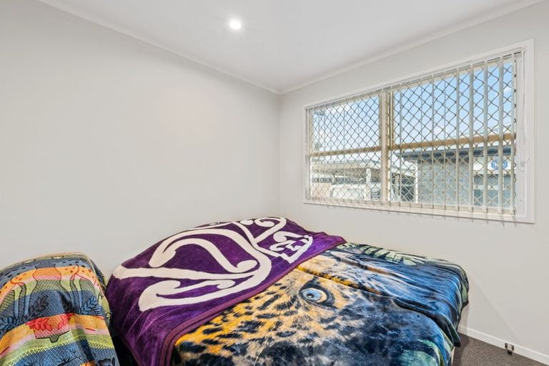 Photo of property in 42 Mcdivitt Street, Manurewa, Auckland, 2102