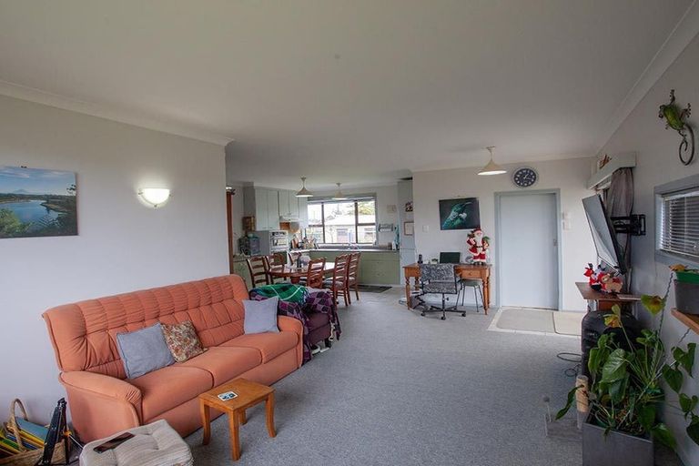 Photo of property in 51 Seymour Street, Waitara, 4320