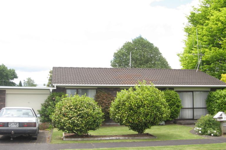 Photo of property in 2 Dallas Place, Leamington, Cambridge, 3432