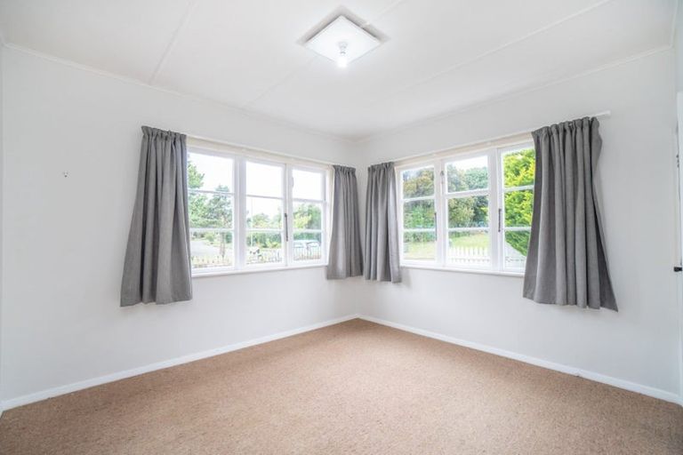 Photo of property in 6 Rangiora Avenue, Roslyn, Palmerston North, 4414