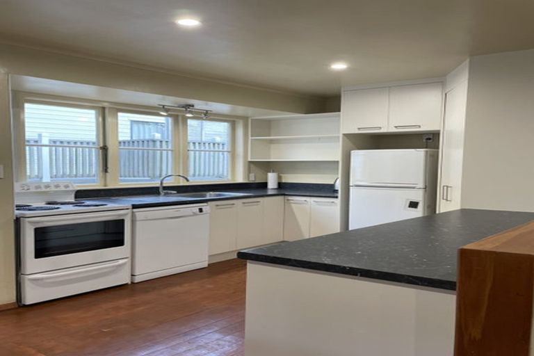 Photo of property in 12 Greer Crescent, Tawa, Wellington, 5028