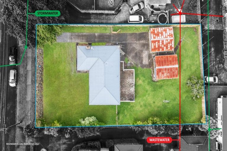 Photo of property in 7 Newington Road, Henderson, Auckland, 0612