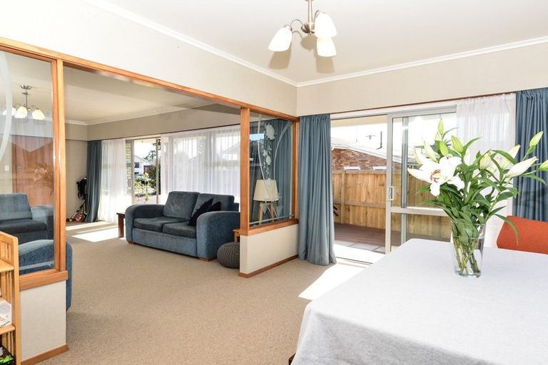 Photo of property in 104a Shakespeare Street, Leamington, Cambridge, 3432