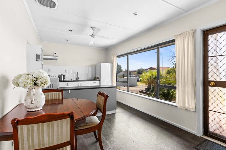 Photo of property in 85 Gloucester Street, Greenmeadows, Napier, 4112