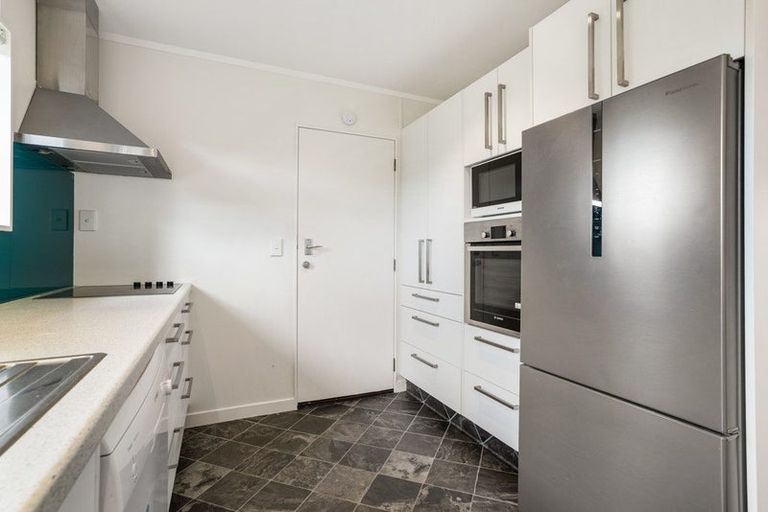 Photo of property in 10/6 Campbell Close, Whangamata, 3620