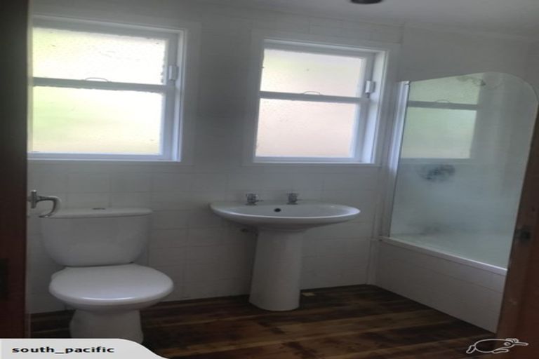 Photo of property in 143 Maupuia Road, Miramar, Wellington, 6022