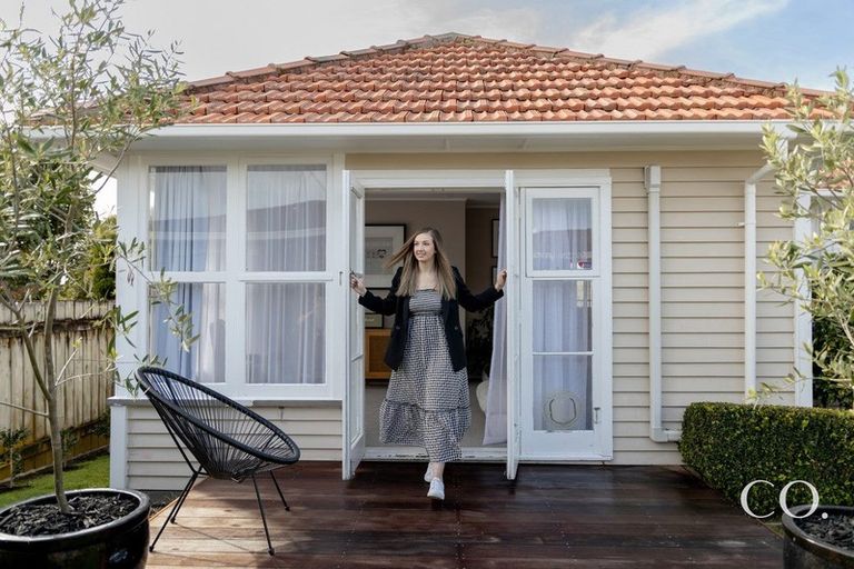 Photo of property in 25b Pine Avenue, Otumoetai, Tauranga, 3110